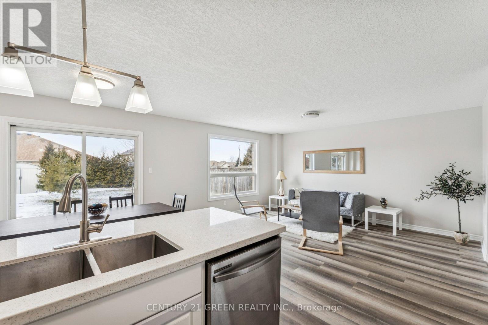 81 Penhale Avenue, St. Thomas, Ontario  N5R 6M3 - Photo 22 - X12917488