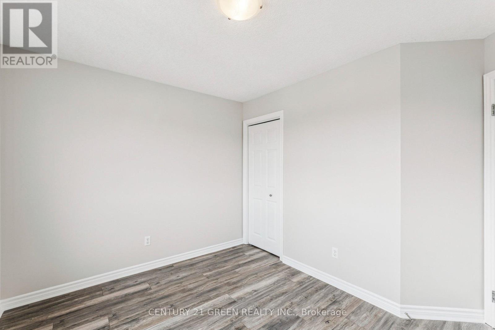 81 Penhale Avenue, St. Thomas, Ontario  N5R 6M3 - Photo 41 - X12917488