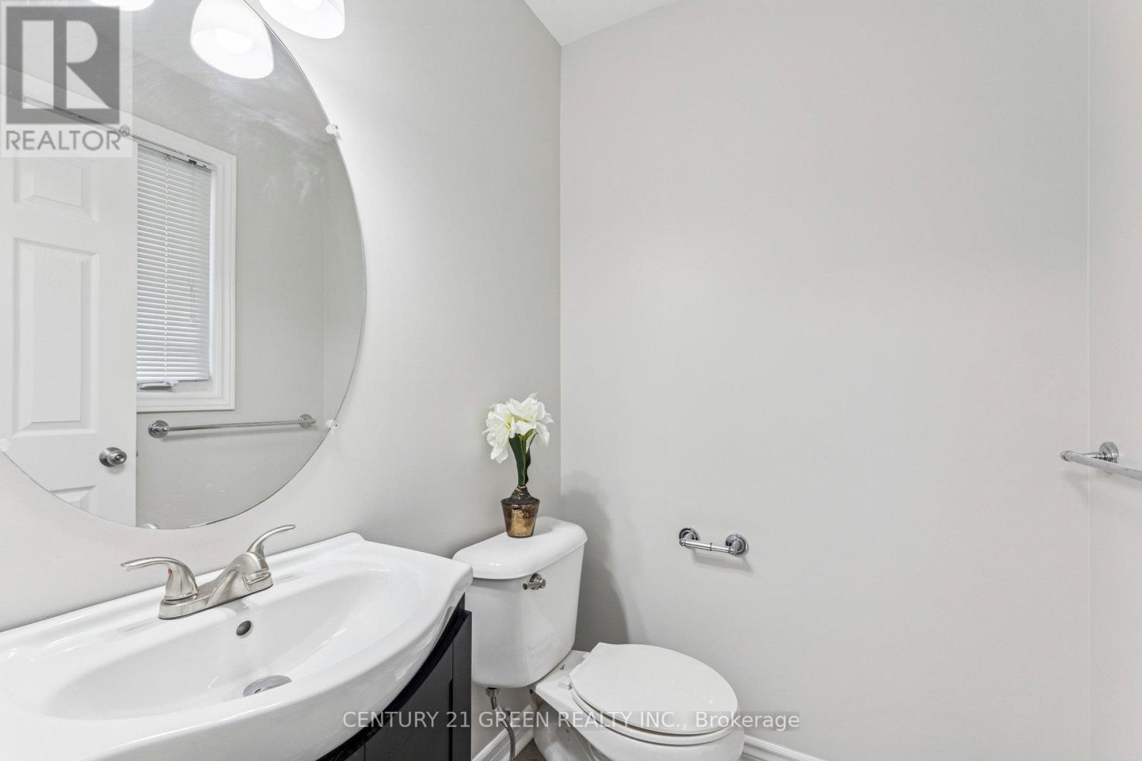 81 Penhale Avenue, St. Thomas, Ontario  N5R 6M3 - Photo 9 - X12917488