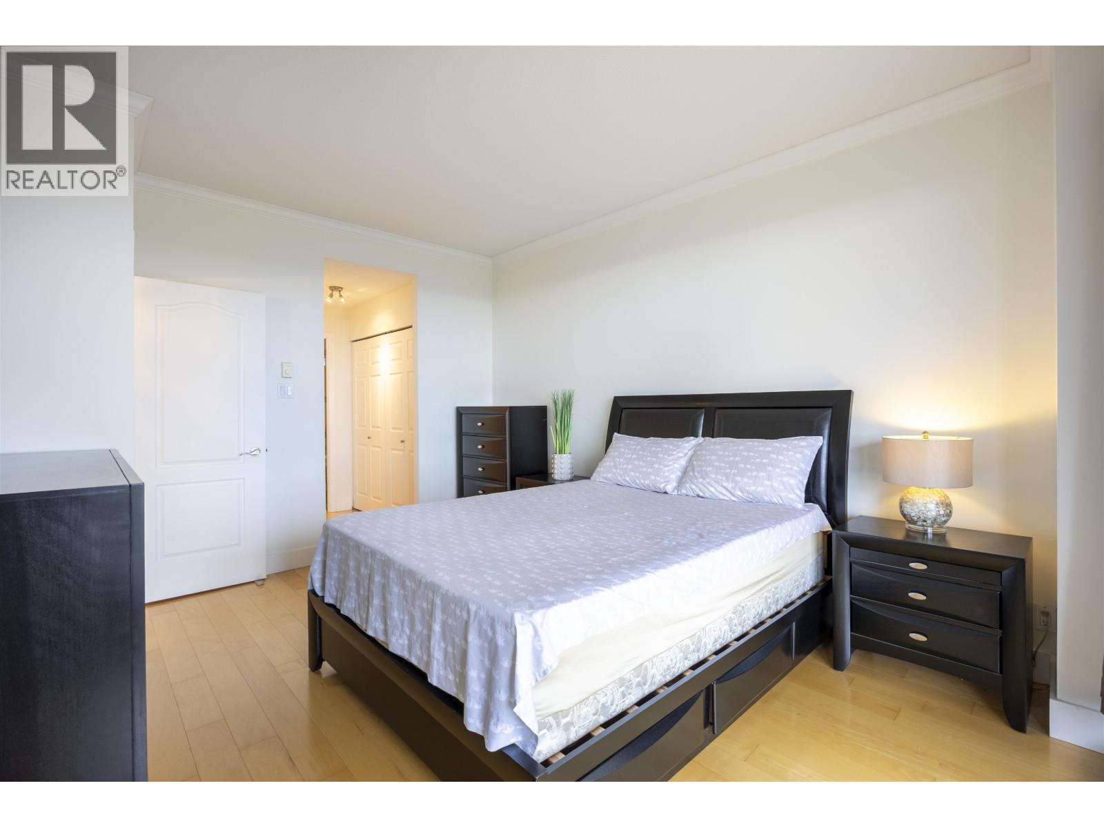 901 6888 Station Hill Dr., Burnaby, British Columbia  V3N 4X5 - Photo 19 - R3103125