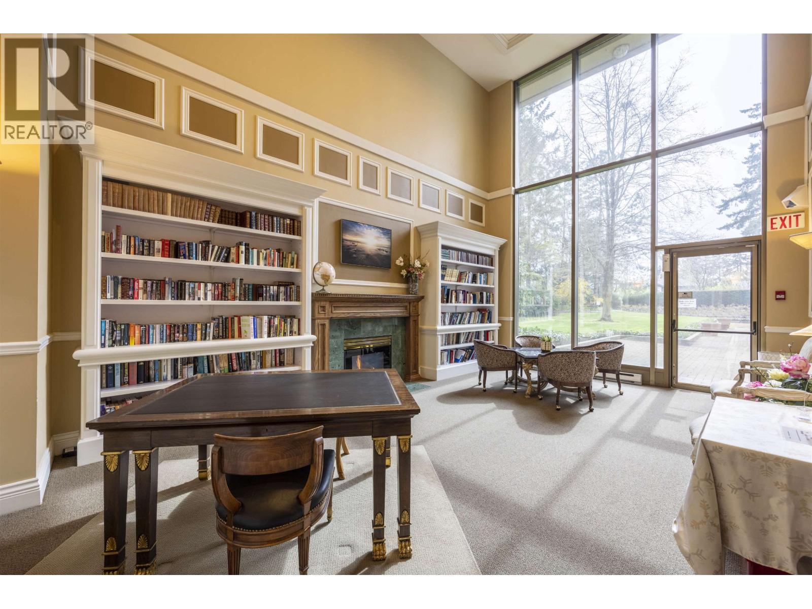 901 6888 Station Hill Dr., Burnaby, British Columbia  V3N 4X5 - Photo 8 - R3103125