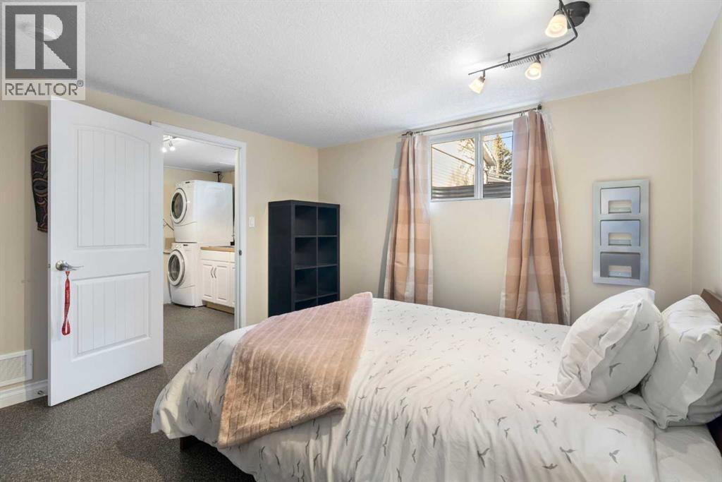 3511 Lakeside Crescent Sw, Calgary, Alberta  T3E 6A7 - Photo 33 - A2295574