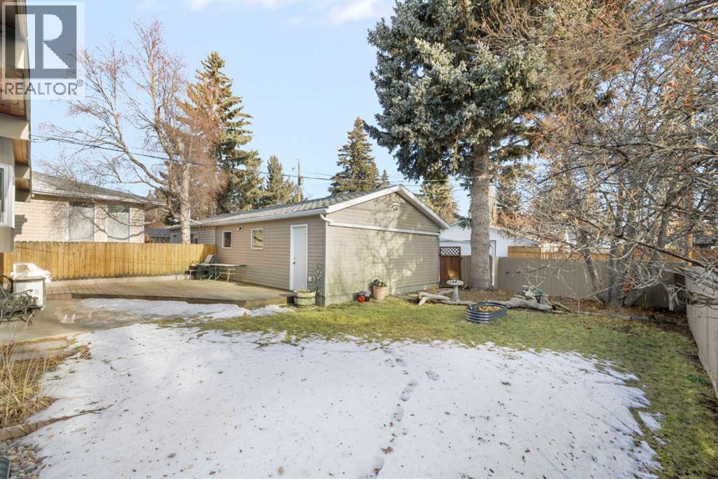 3511 Lakeside Crescent Sw, Calgary, Alberta  T3E 6A7 - Photo 44 - A2295574