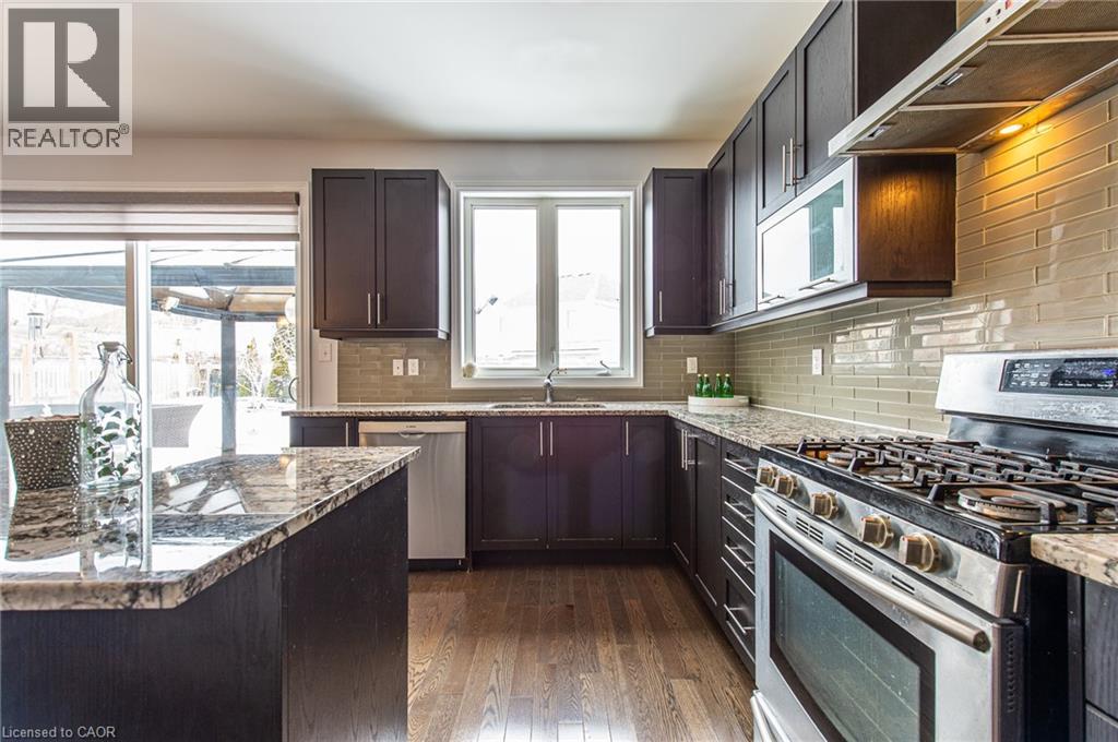 921 Hideaway Court, Kitchener, Ontario  N2P 2Y7 - Photo 19 - 40814281