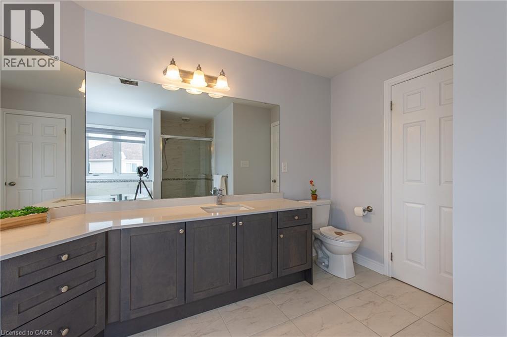 921 Hideaway Court, Kitchener, Ontario  N2P 2Y7 - Photo 23 - 40814281