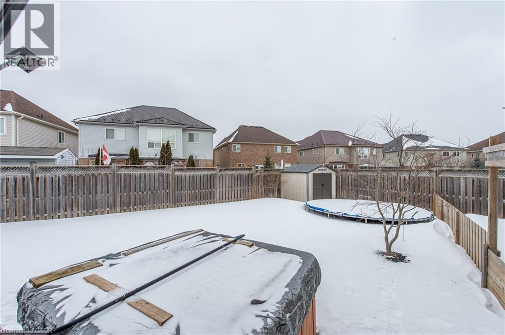 921 Hideaway Court, Kitchener, Ontario  N2P 2Y7 - Photo 29 - 40814281