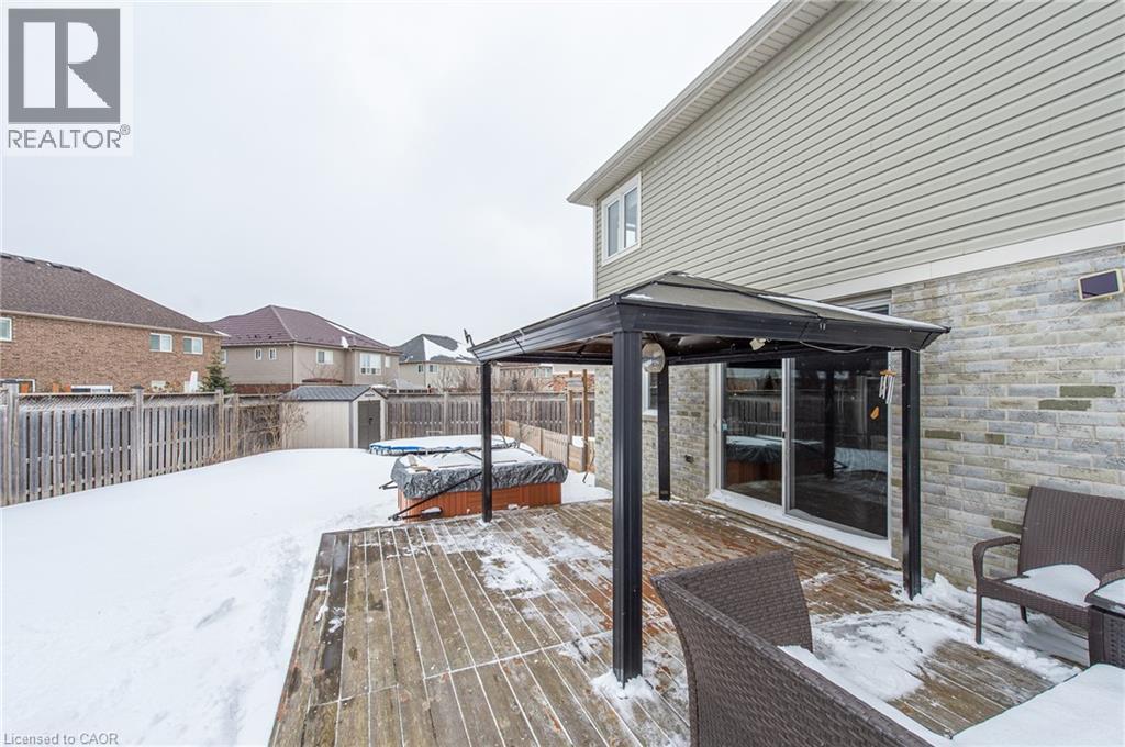 921 Hideaway Court, Kitchener, Ontario  N2P 2Y7 - Photo 31 - 40814281