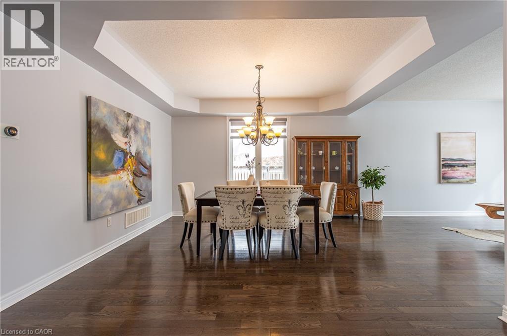 921 Hideaway Court, Kitchener, Ontario  N2P 2Y7 - Photo 9 - 40814281