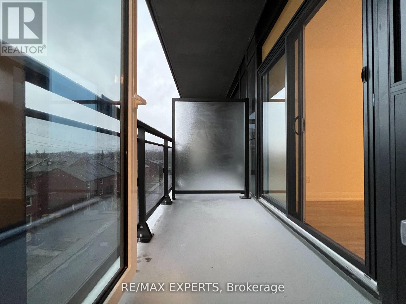 413 - 286 Main Street, Toronto, Ontario  M4C 0B3 - Photo 21 - E12915126