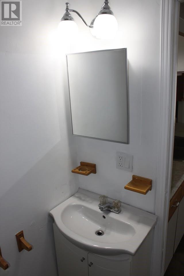 623-625 Lasalle Boulevard, Greater Sudbury, Ontario  P3A 1X3 - Photo 36 - 2126432