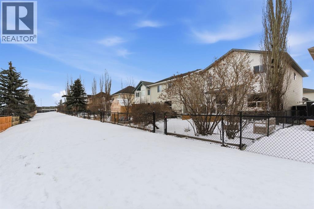 329 Douglas Ridge Circle SE, Calgary, Alberta  T2Z 3H5 - Photo 47 - A2292486