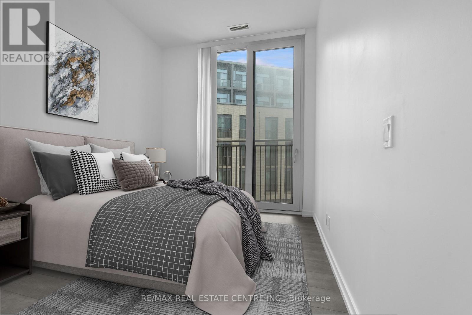 310 - 1000 Portage Parkway, Vaughan, Ontario  L4K 0L1 - Photo 18 - N12917508