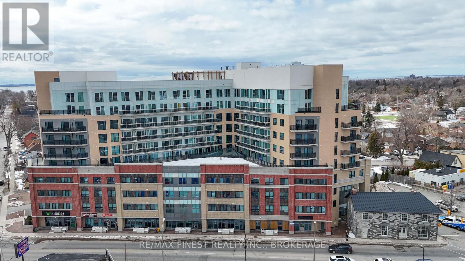 523 - 652 Princess Street, Kingston, Ontario  K7L 1E5 - Photo 2 - X12915294