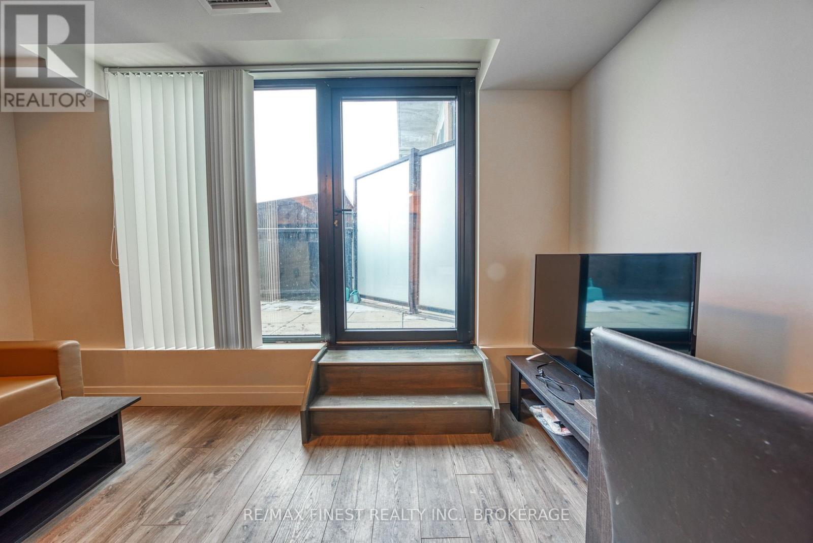 523 - 652 Princess Street, Kingston, Ontario  K7L 1E5 - Photo 9 - X12915294