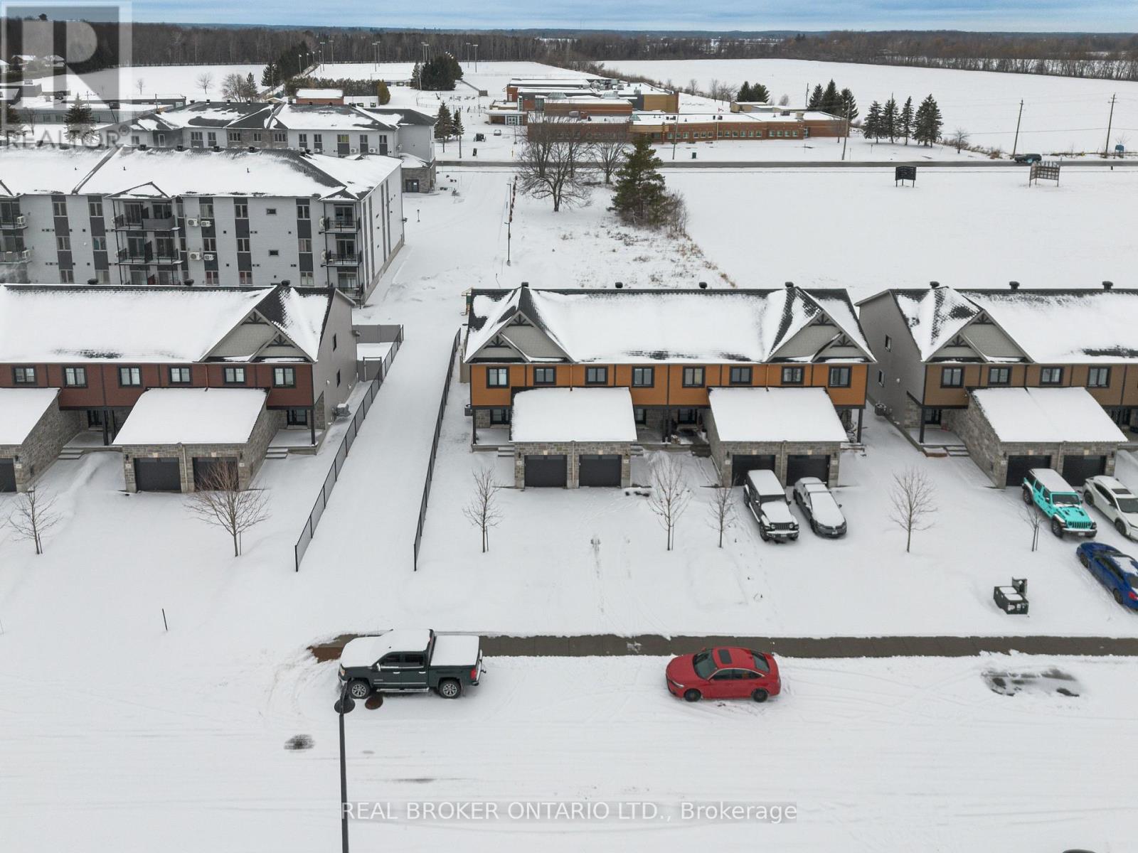 336 Twilight Avenue, Russell, Ontario  K4R 0E3 - Photo 42 - X12915942