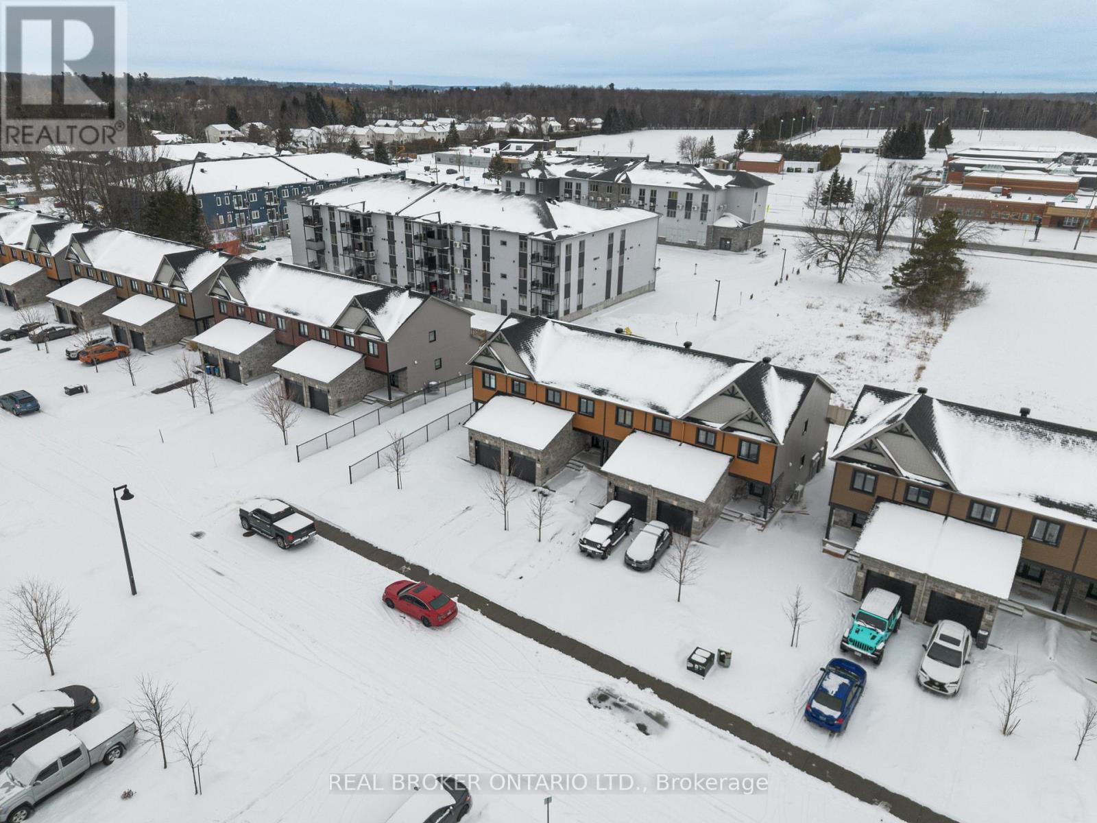 336 Twilight Avenue, Russell, Ontario  K4R 0E3 - Photo 43 - X12915942