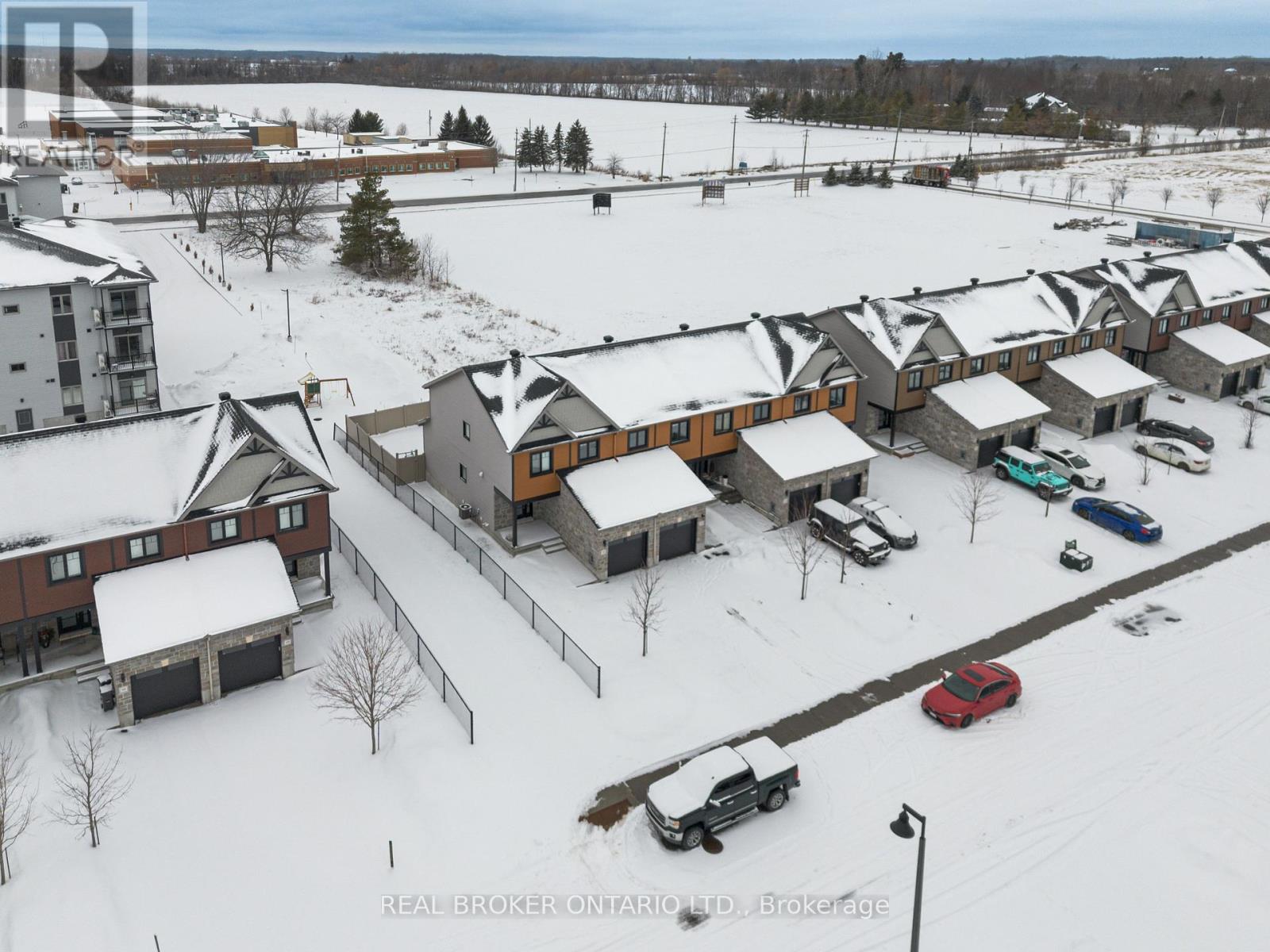 336 Twilight Avenue, Russell, Ontario  K4R 0E3 - Photo 41 - X12915942