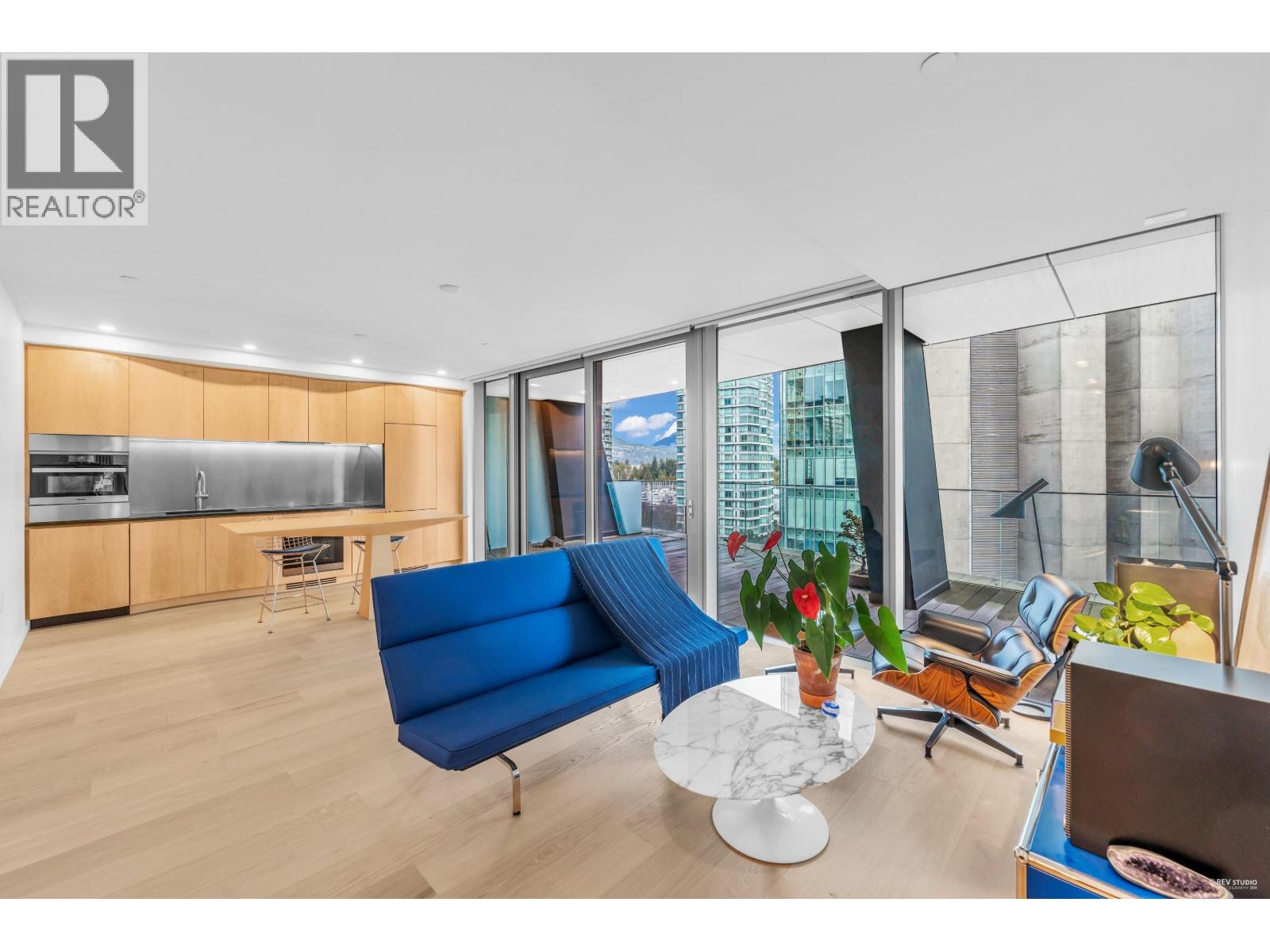 804 1568 Alberni Street, Vancouver, British Columbia  V6G 0E3 - Photo 4 - R3103154