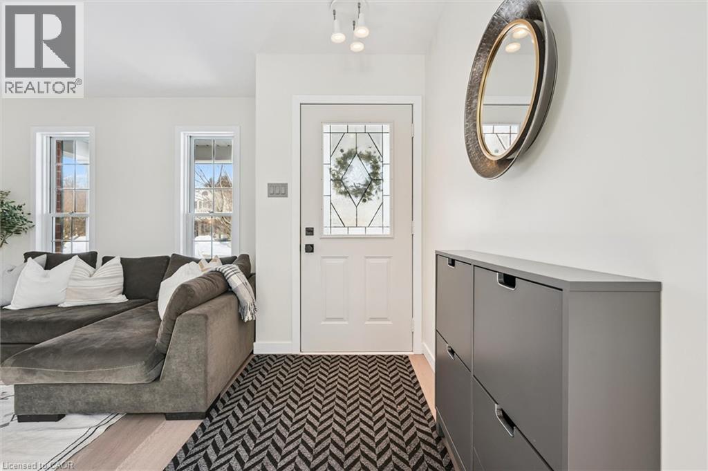 707 Jacob Lane, Waterloo, Ontario  N2V 2A7 - Photo 4 - 40814834