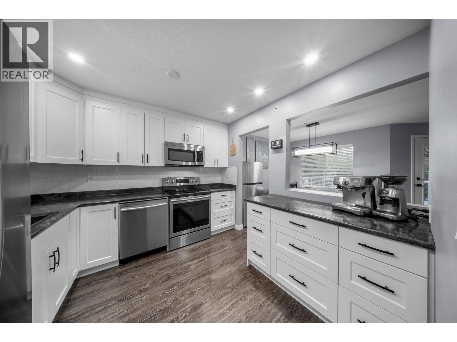 306 19236 Ford Road, Pitt Meadows, British Columbia  V3Y 2K1 - Photo 10 - R3101636