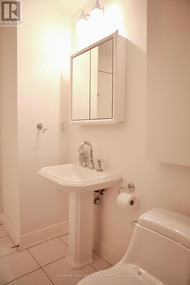 405 - 183 Dovercourt Road, Toronto, Ontario  M6J 3C7 - Photo 4 - C12917518