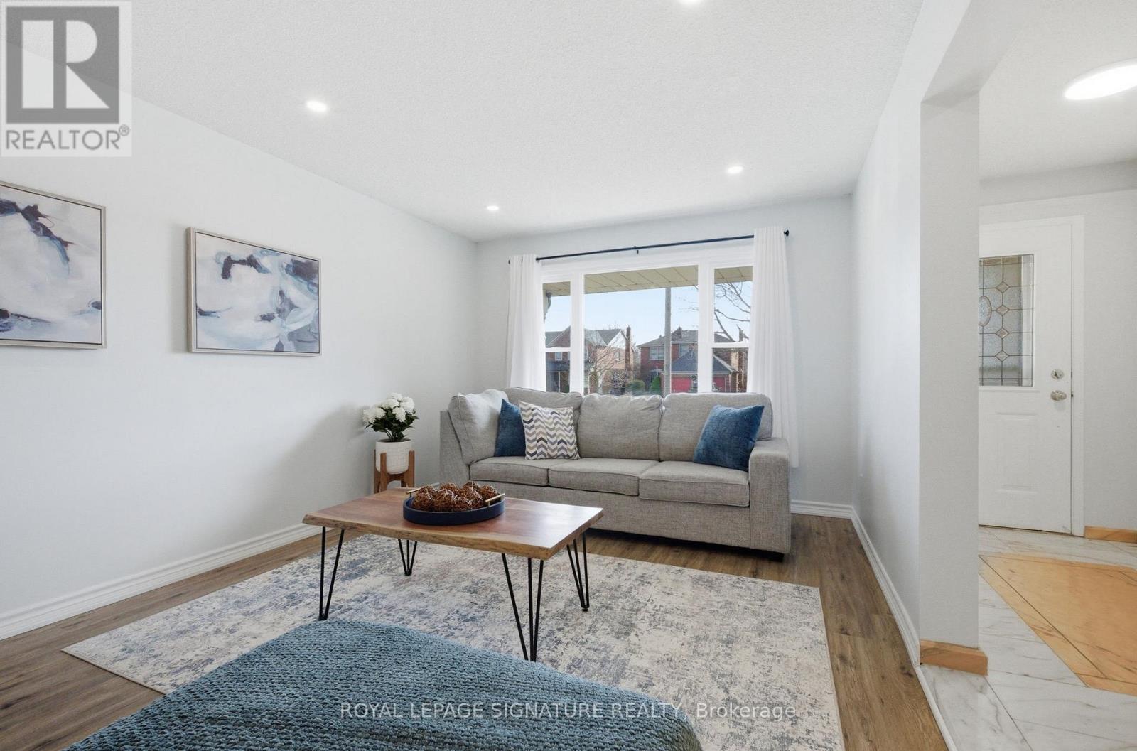 669 Highview Road, Pickering, Ontario  L1V 4W2 - Photo 3 - E12917526