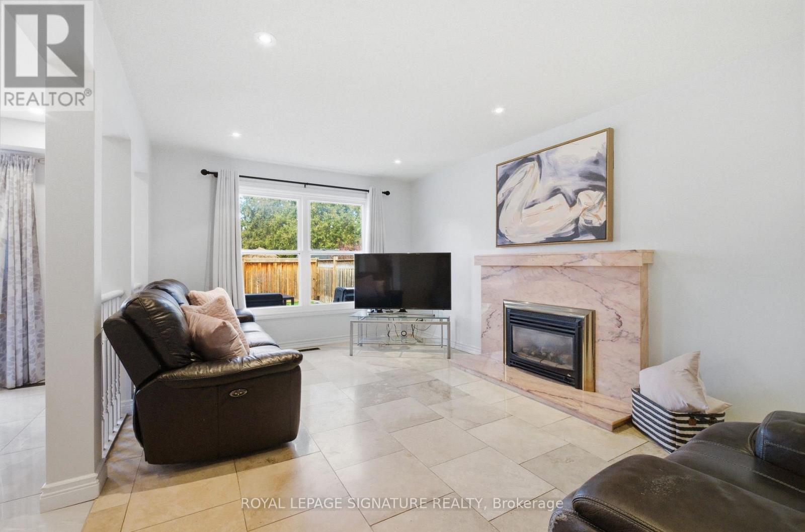 669 Highview Road, Pickering, Ontario  L1V 4W2 - Photo 9 - E12917526