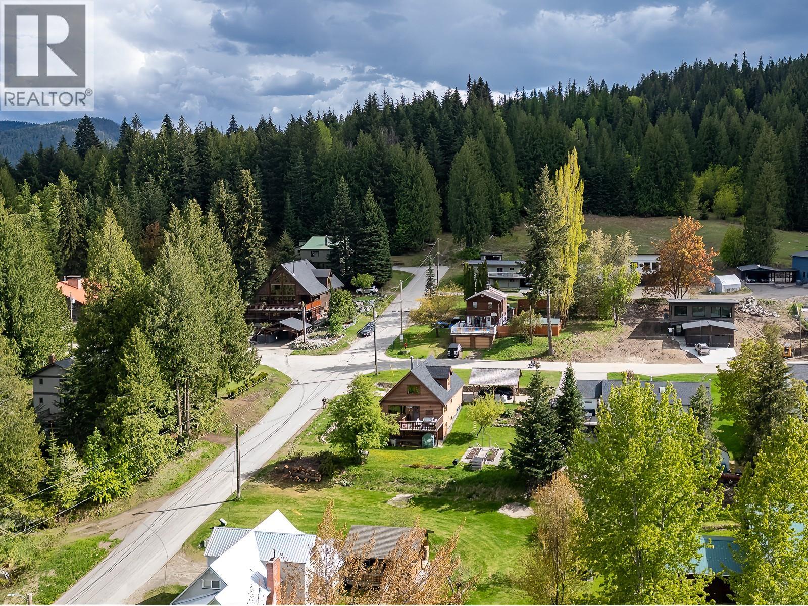 1190 Black Bear Drive, Rossland, British Columbia  V0G 1Y0 - Photo 12 - 10378818