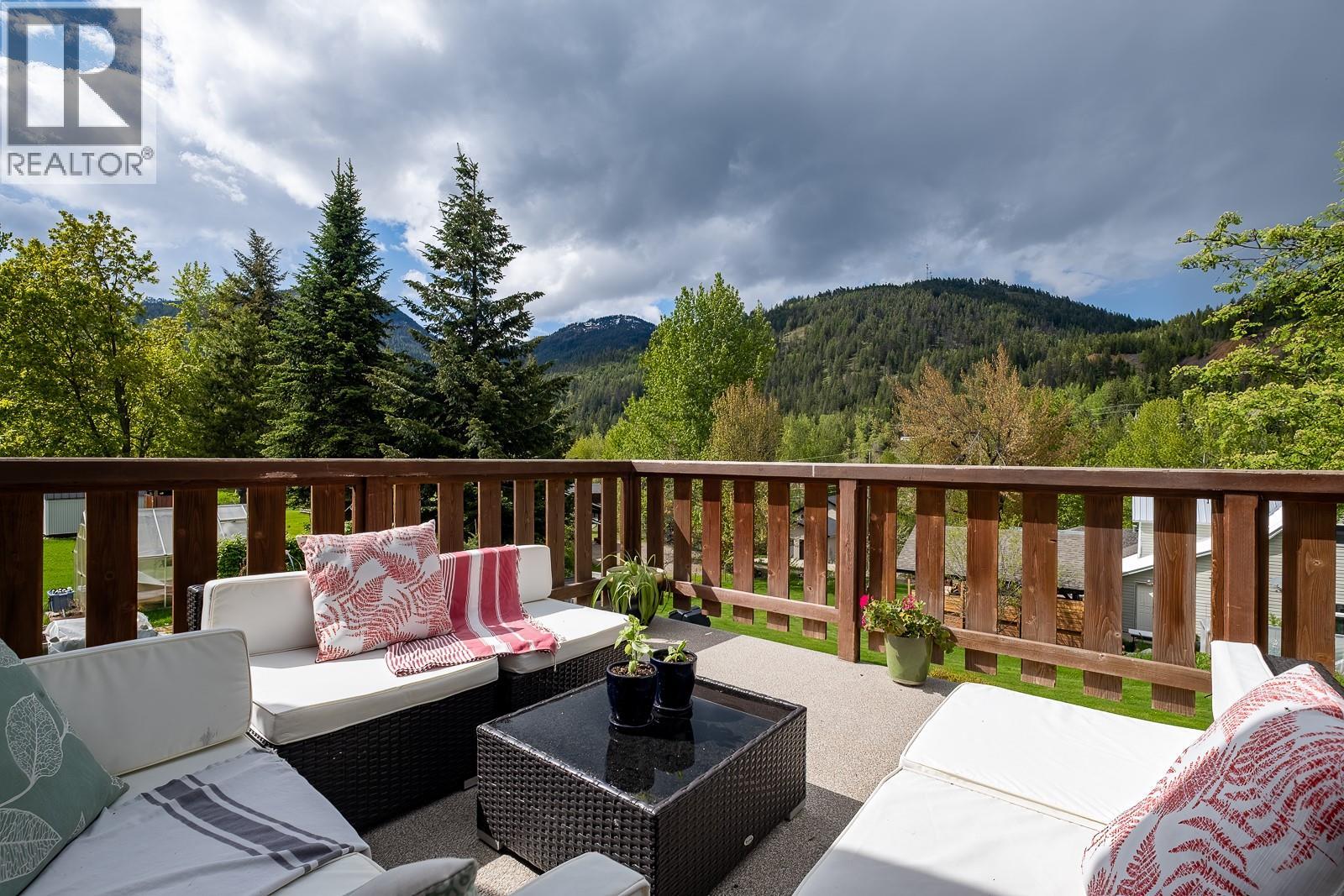1190 Black Bear Drive, Rossland, British Columbia  V0G 1Y0 - Photo 51 - 10378818