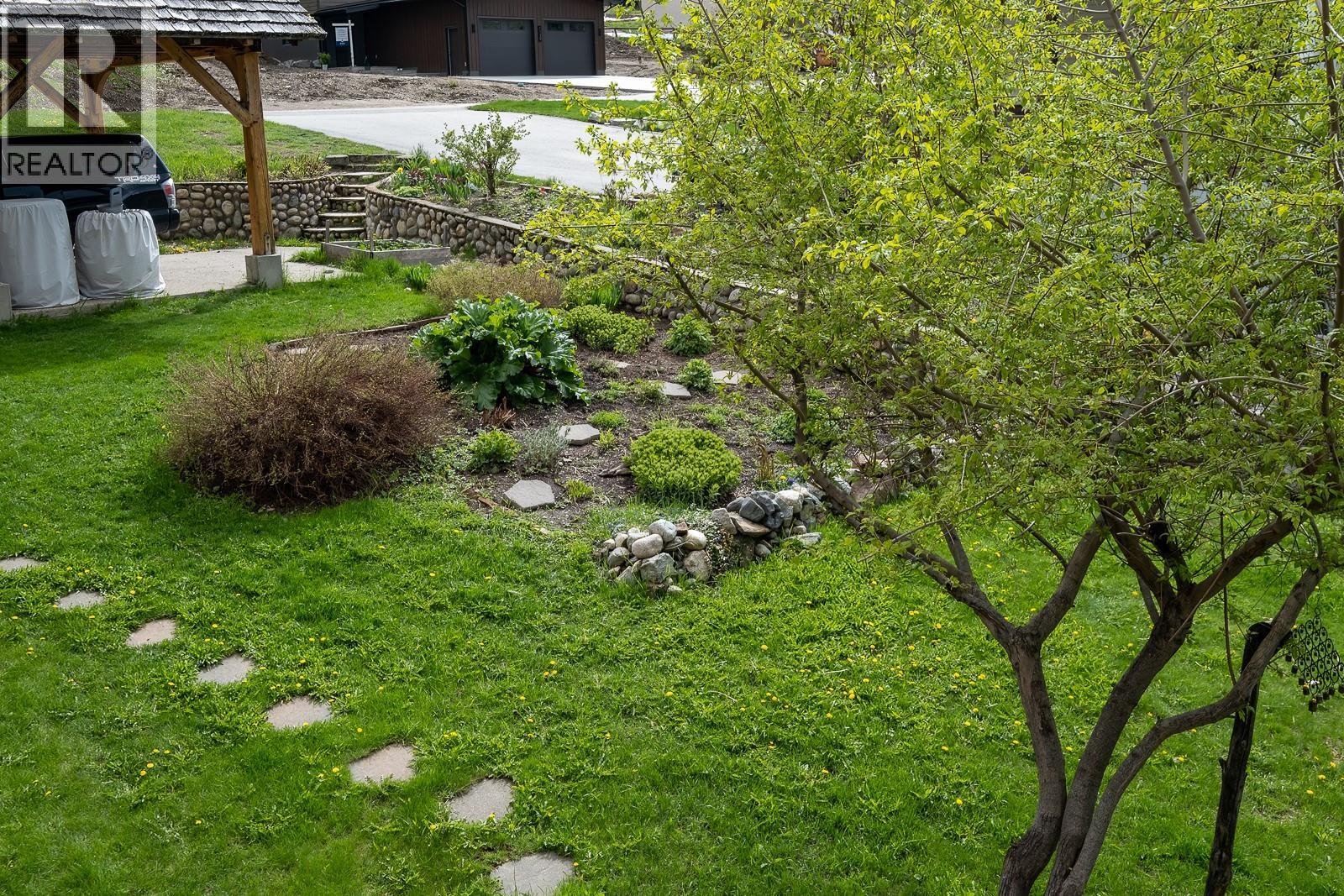 1190 Black Bear Drive, Rossland, British Columbia  V0G 1Y0 - Photo 59 - 10378818