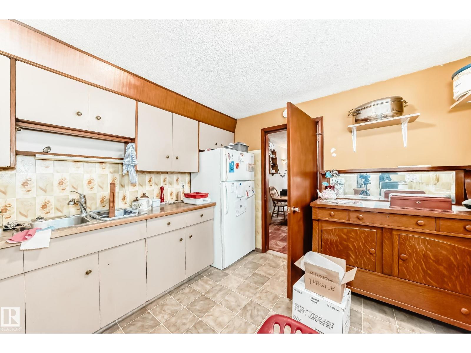 12028 87 St Nw, Edmonton, Alberta  T5E 3N5 - Photo 32 - E4478901