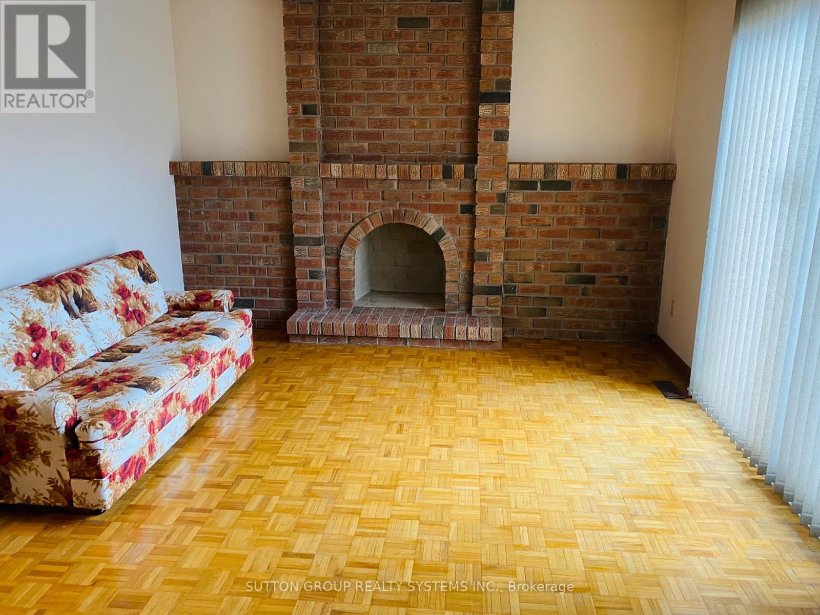 125 Sentinel Road, Toronto, Ontario  M3J 3G7 - Photo 21 - W12917532