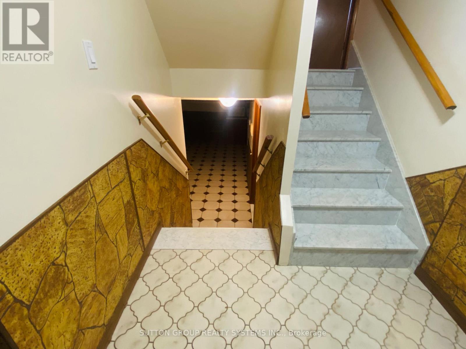 125 Sentinel Road, Toronto, Ontario  M3J 3G7 - Photo 25 - W12917532