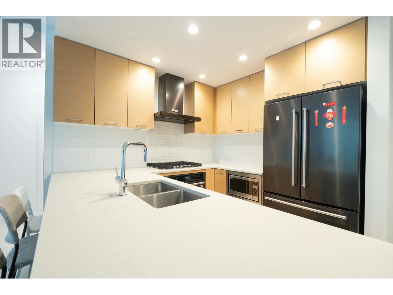 303 3581 Ross Drive, Vancouver, British Columbia  V6S 0K5 - Photo 3 - R3102931