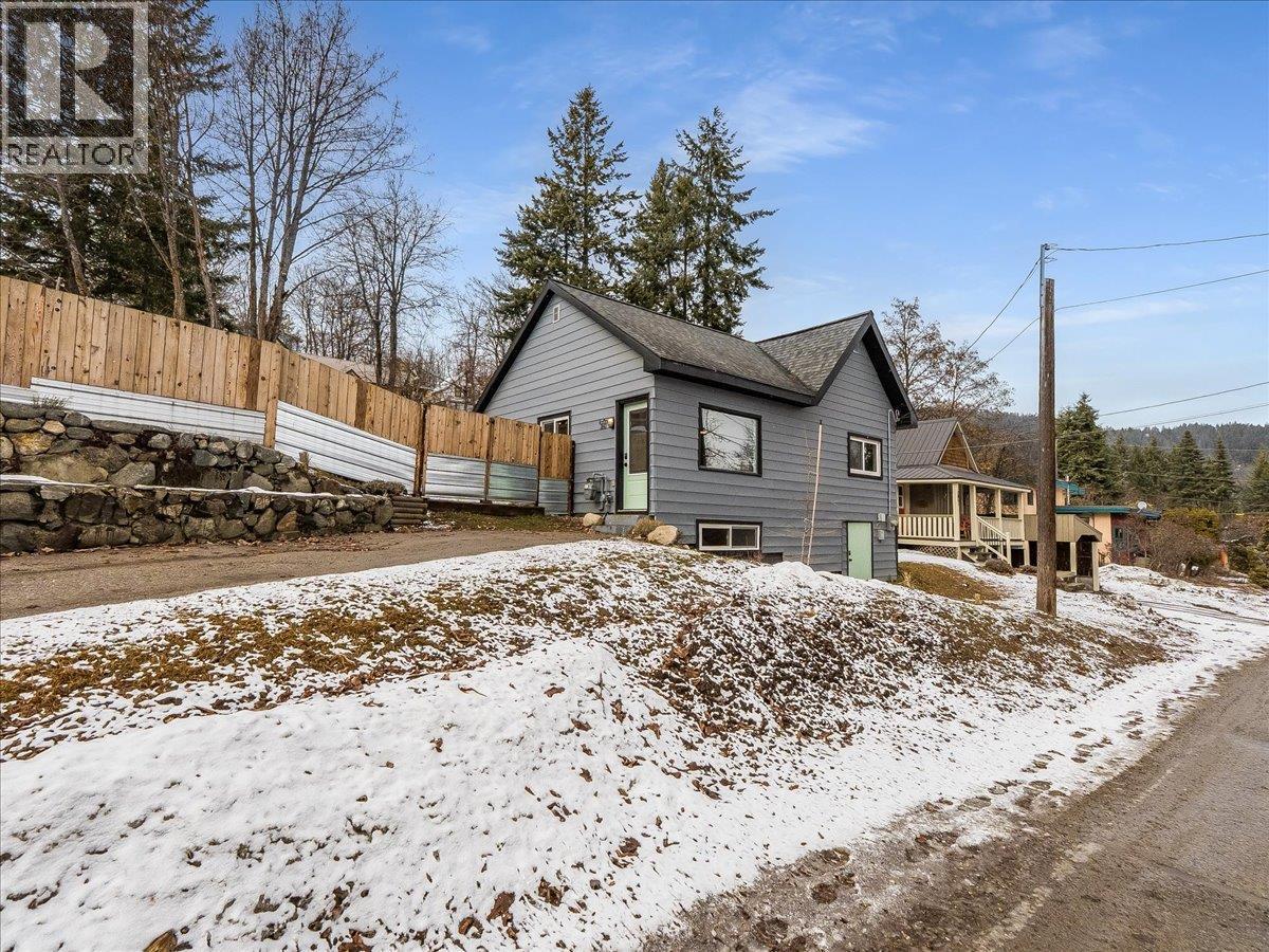 2043 Park Street, Rossland, British Columbia  V0G 1Y0 - Photo 65 - 10379188
