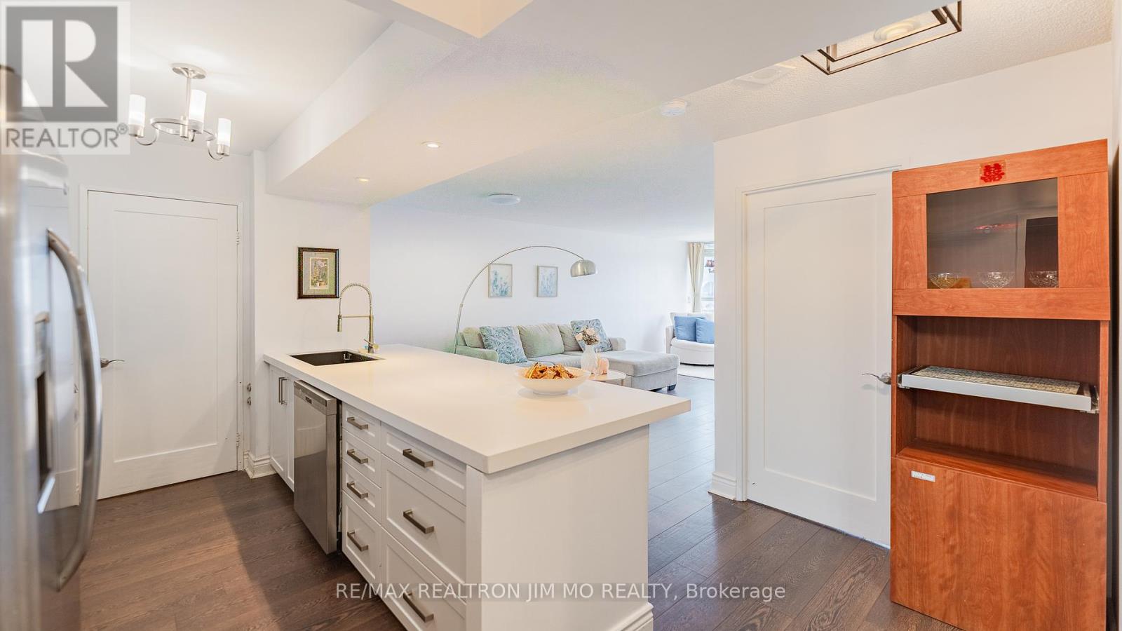 1101 - 330 Mccowan Road, Toronto, Ontario  M1J 3N3 - Photo 15 - E12857480