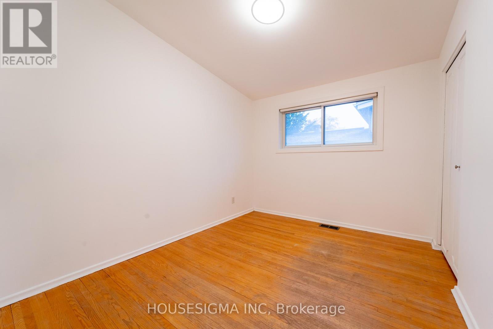 2335 Harding Road, Ottawa, Ontario  K1G 3B7 - Photo 12 - X12917572