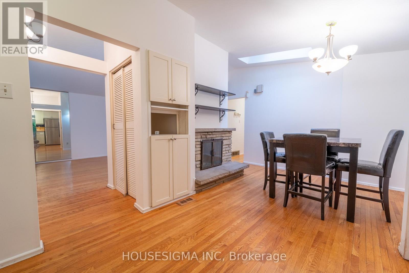 2335 Harding Road, Ottawa, Ontario  K1G 3B7 - Photo 7 - X12917572