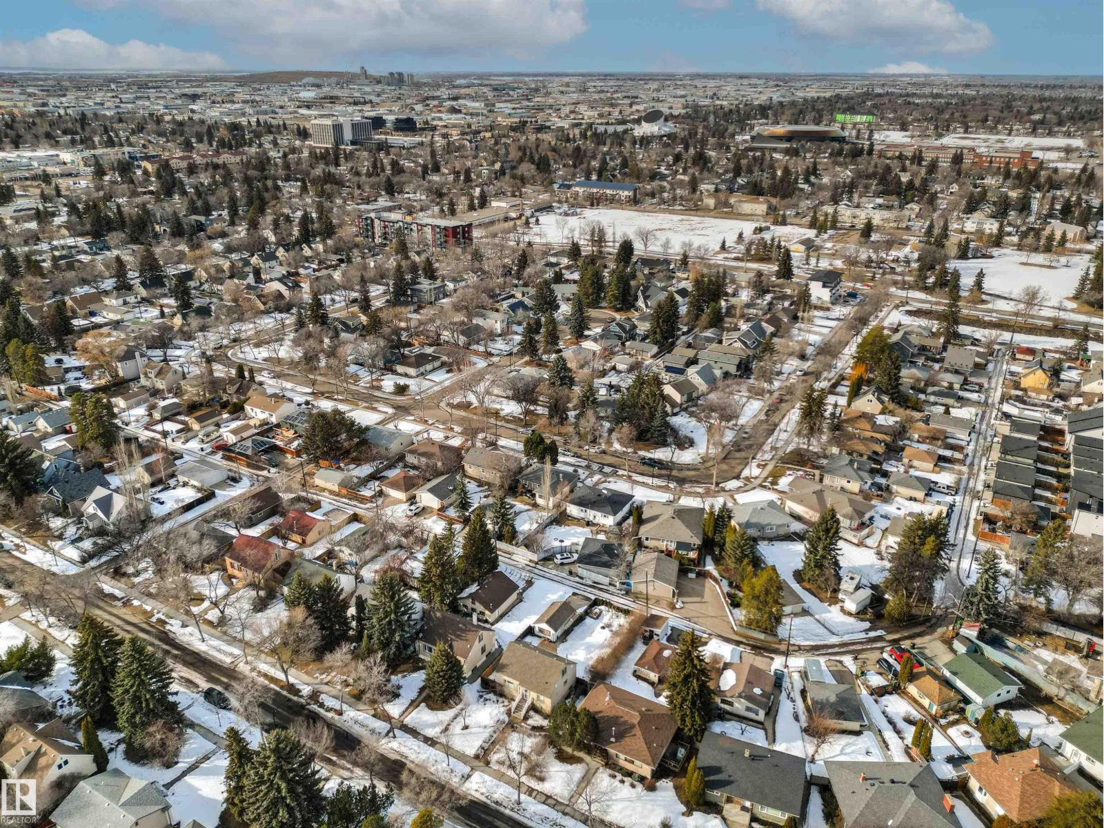 13619 108 Av Nw, Edmonton, Alberta  T5M 2C7 - Photo 50 - E4478903