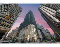 1104 - 955 BAY STREET, Toronto, Ontario
