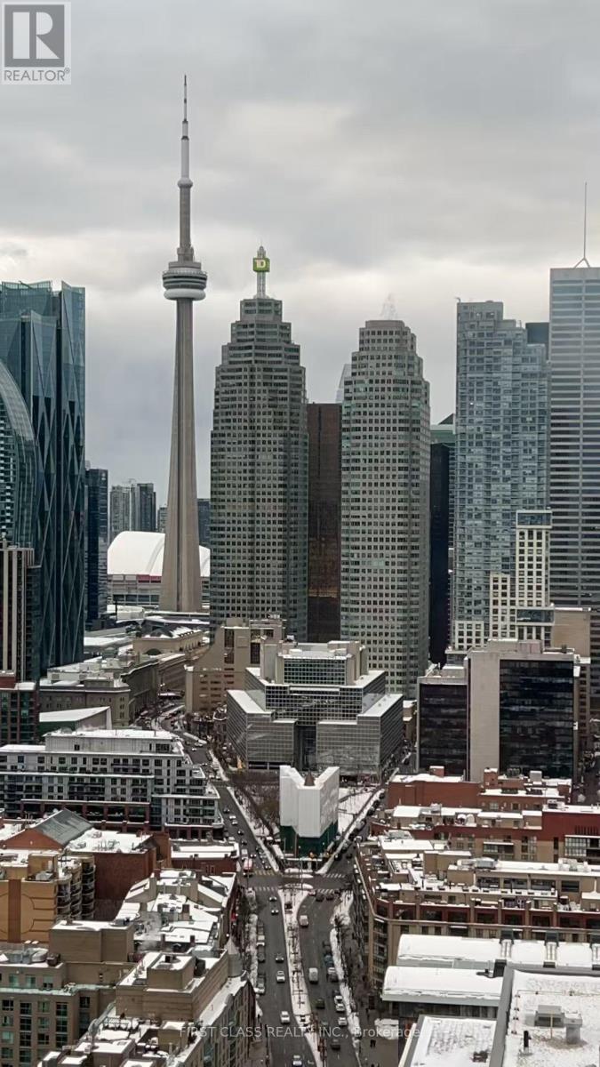 3511 - 180 FRONT STREET E, Toronto, Ontario