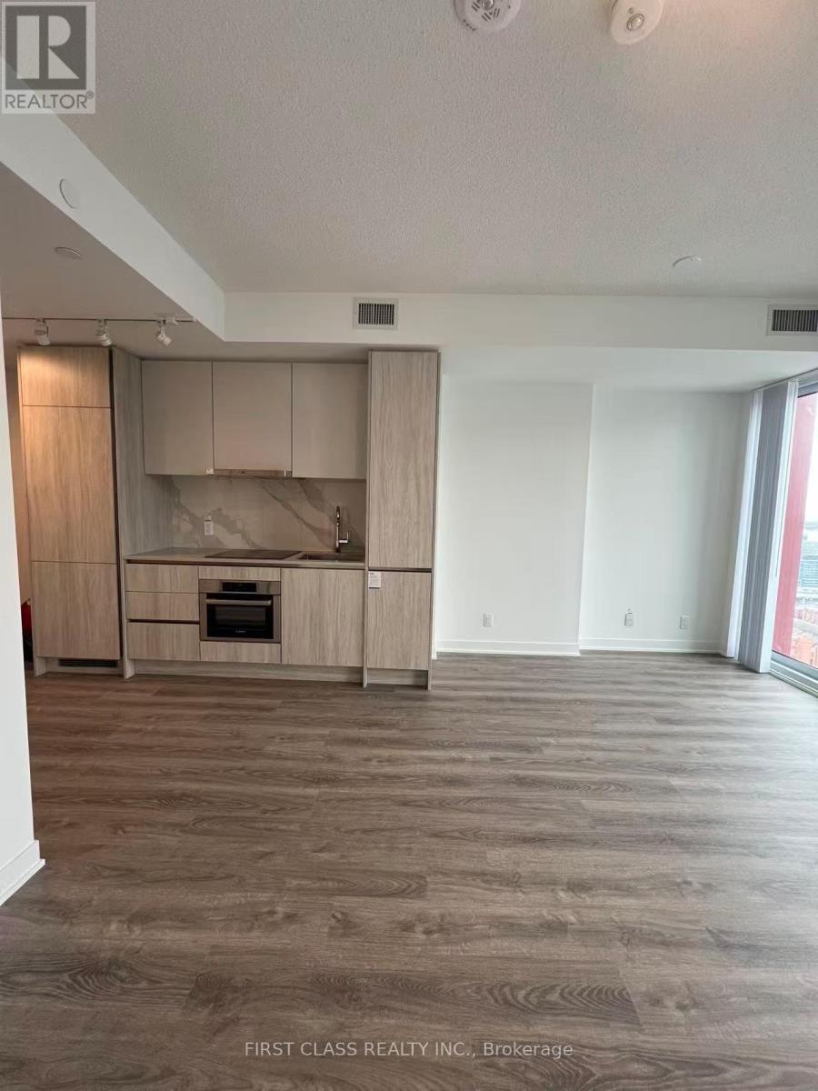 3511 - 180 Front Street E, Toronto, Ontario  M5A 0A9 - Photo 2 - C12917602