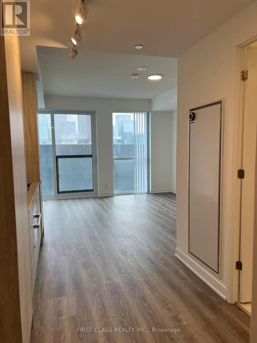 3511 - 180 Front Street E, Toronto, Ontario  M5A 0A9 - Photo 7 - C12917602