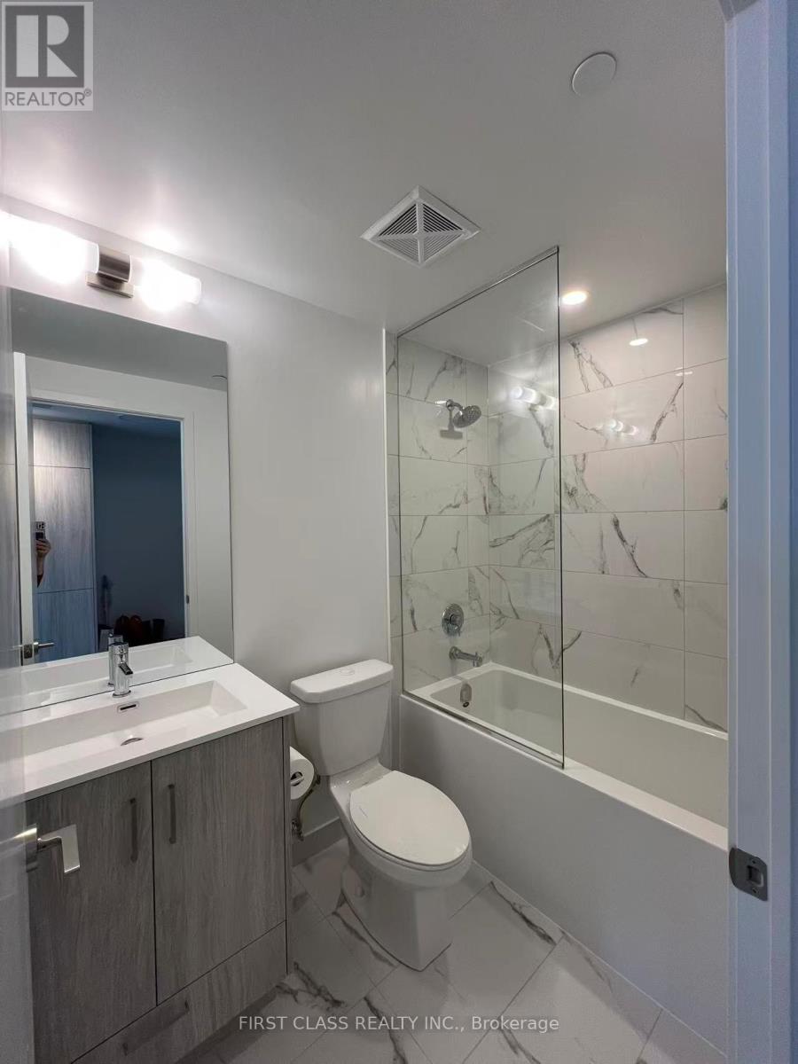 3511 - 180 Front Street E, Toronto, Ontario  M5A 0A9 - Photo 9 - C12917602