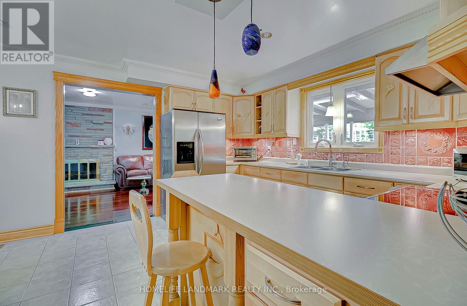 452 Woodbridge Avenue, Vaughan, Ontario  L4L 2T4 - Photo 19 - N12917544