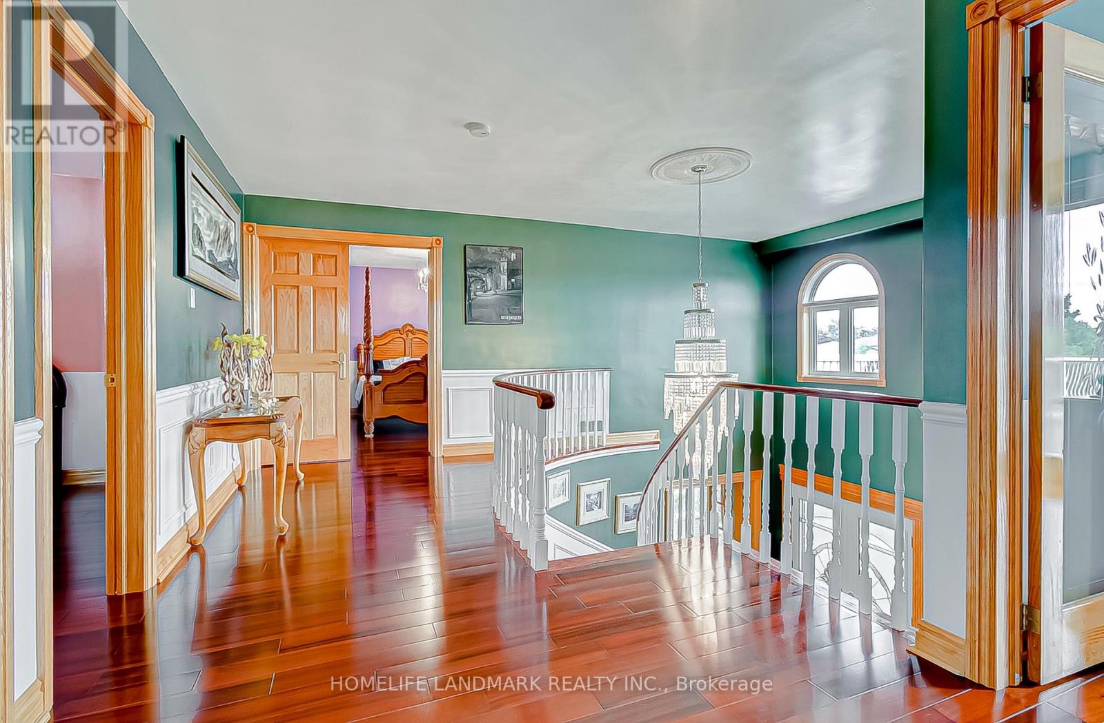 452 Woodbridge Avenue, Vaughan, Ontario  L4L 2T4 - Photo 26 - N12917544