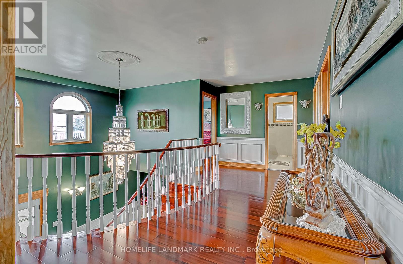 452 Woodbridge Avenue, Vaughan, Ontario  L4L 2T4 - Photo 33 - N12917544