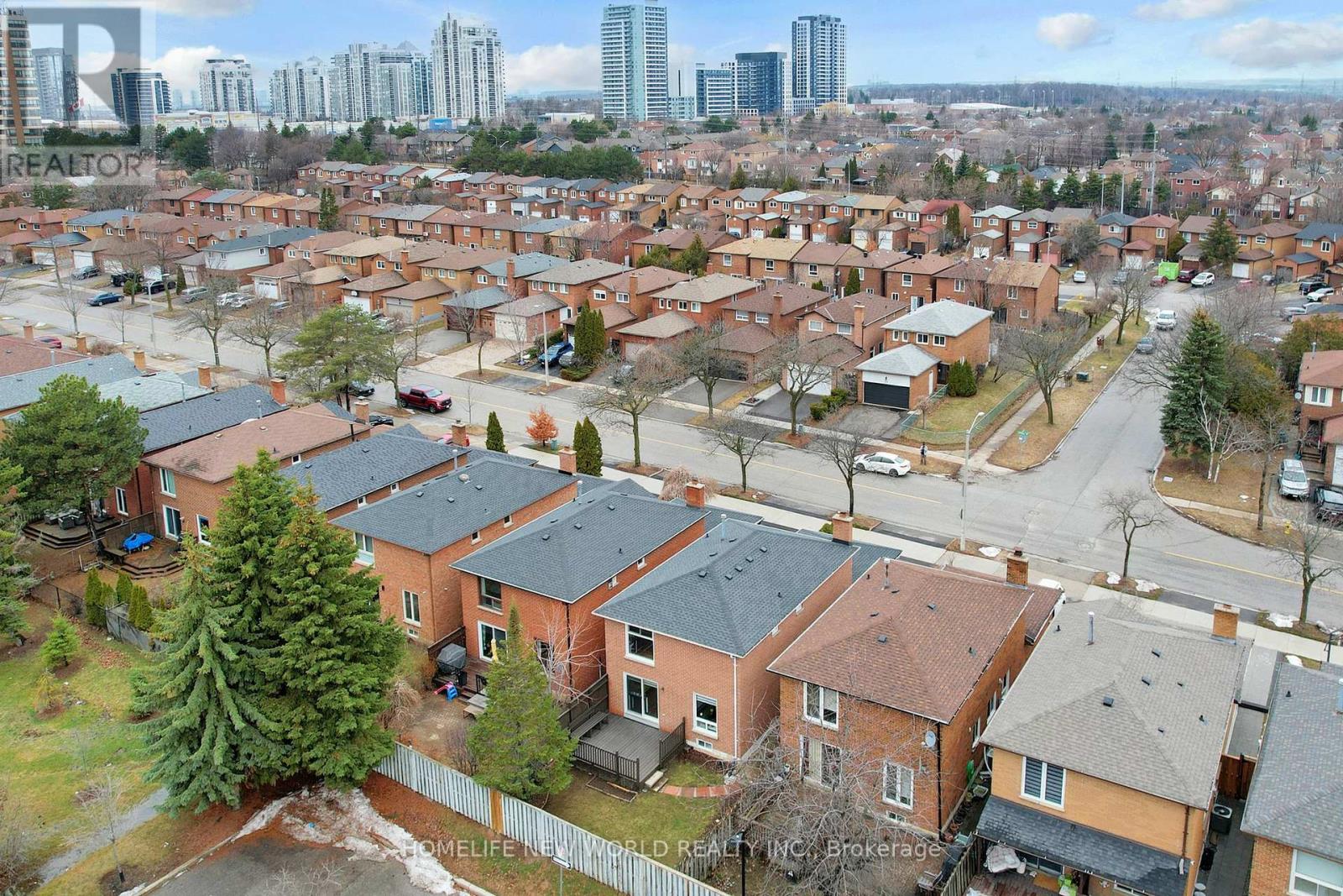 179 Campbell Avenue, Vaughan, Ontario  L4J 5A8 - Photo 49 - N12917552