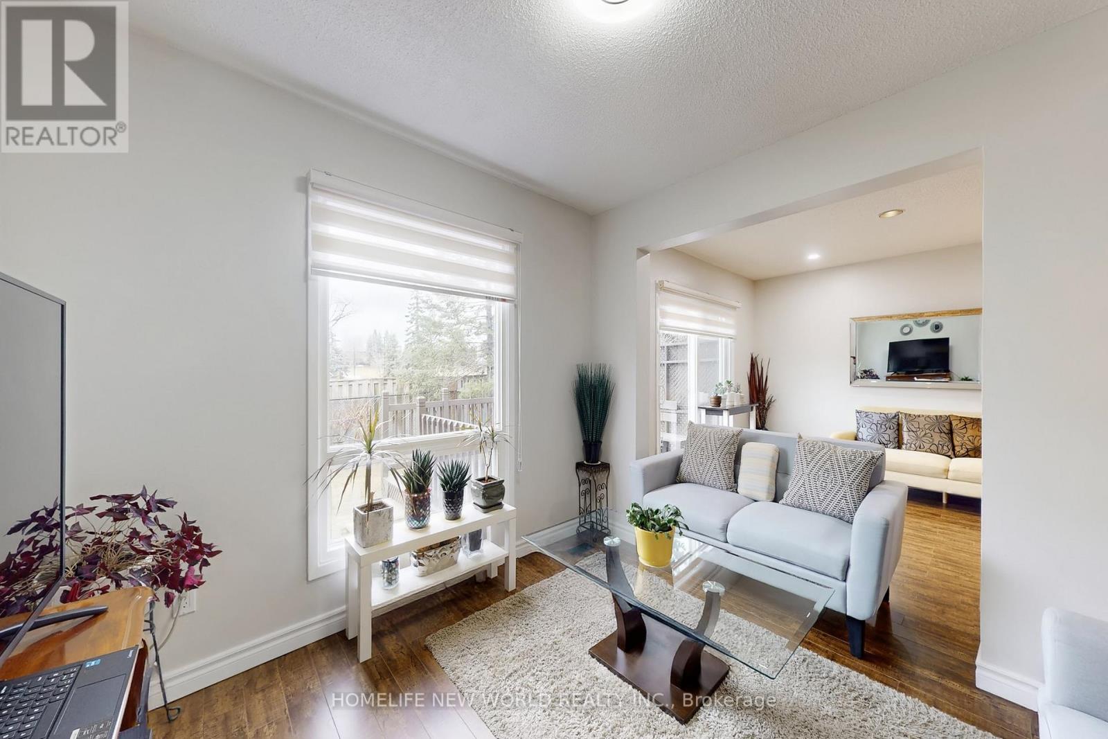 179 Campbell Avenue, Vaughan, Ontario  L4J 5A8 - Photo 5 - N12917552