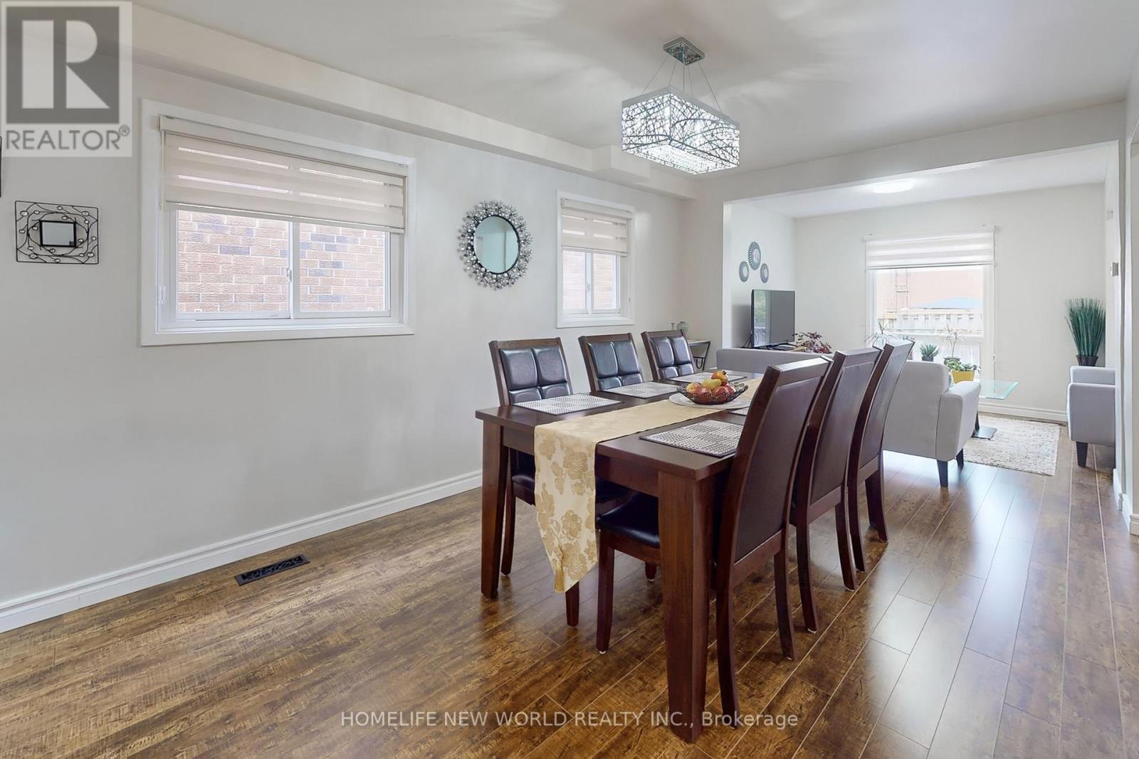 179 Campbell Avenue, Vaughan, Ontario  L4J 5A8 - Photo 9 - N12917552